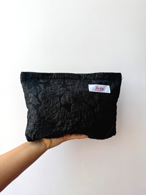 Bloom pouch